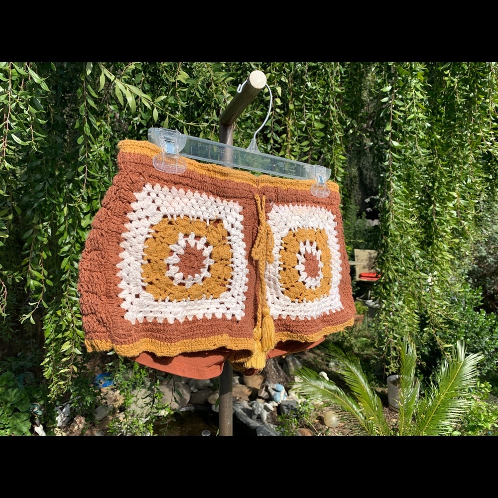 SOLD ZARA TRAFALUC Festival Boho Coachella Shorts Sz S - Picture 3 of 8